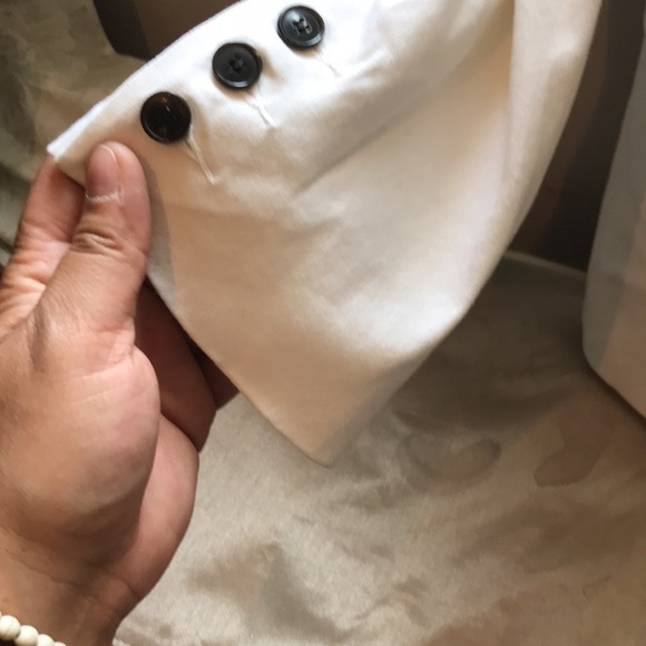 Off white button down linen jacket for women - Picture 3 of 5